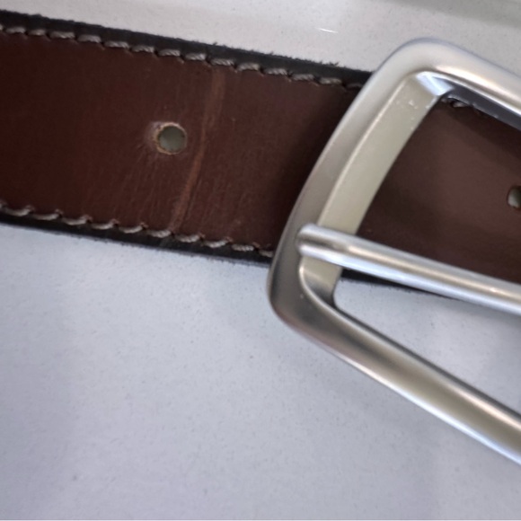 MEN’S REVERSIBLE BELT Size 38. Excellent Used Condition - Picture 6 of 6